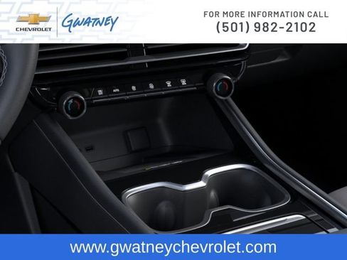 New 2026 Chevrolet Traverse LT w/ Midnight/Sport Edition FWD image 23