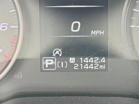 Used 2024 Subaru Crosstrek 2.0i AWD/4WD image 16