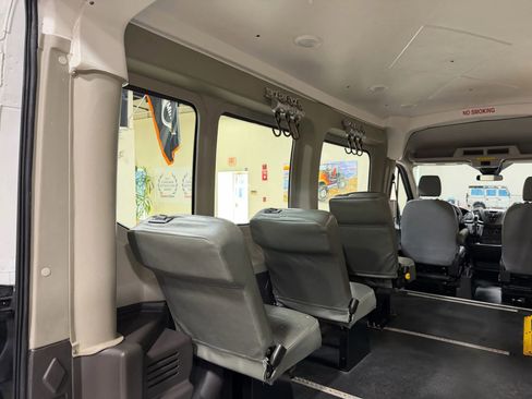 Used 2019 Ford Transit 150 148 Medium Roof image 27