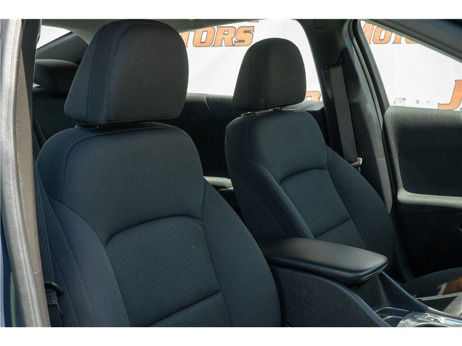 Used 2025 Chevrolet Malibu RS w/ LPO, Floor Liner Package FWD image 31
