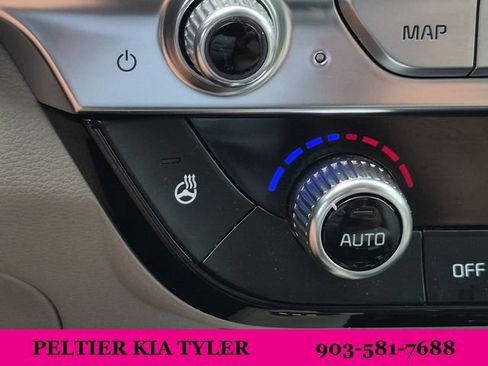 Certified 2021 Kia Telluride SX w/ Nightfall Edition Package AWD/4WD image 43