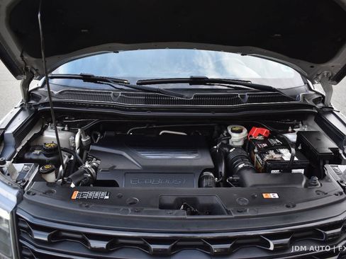 Used 2017 Ford Explorer Sport AWD/4WD image 36