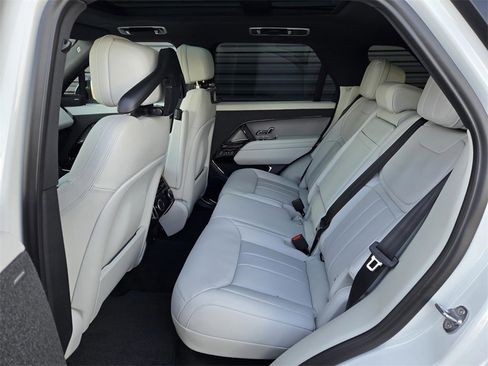 New 2026 Land Rover Range Rover Sport SE image 7