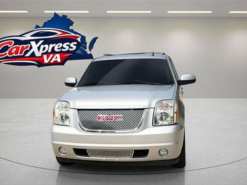 Used 2014 GMC Yukon XL Denali AWD/4WD image 6