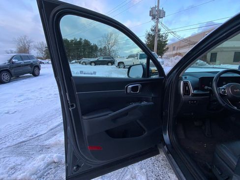 Used 2024 Kia Sorento X-Line EX image 20