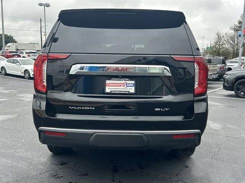 Used 2022 GMC Yukon SLT w/ SLT Premium Package image 7