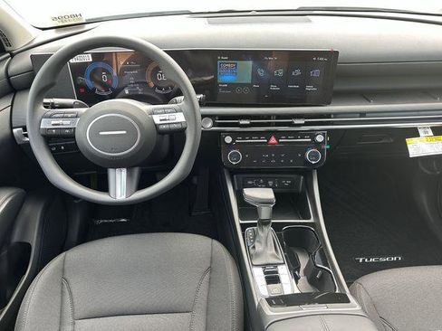 New 2025 Hyundai Tucson SEL image 21