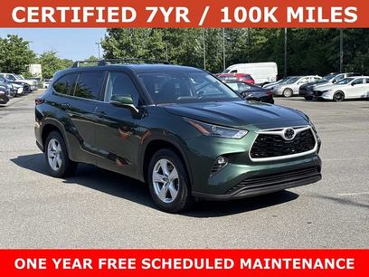 Used 2023 Toyota Highlander LE