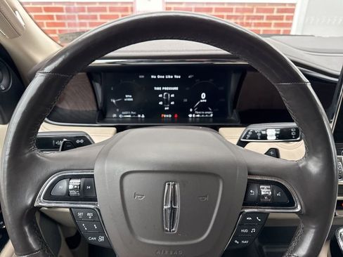 Used 2021 Lincoln Navigator L Reserve w/ Luxury Package image 10