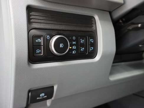 Used 2025 Ford F250 XLT w/ Black Appearance Package AWD/4WD image 46