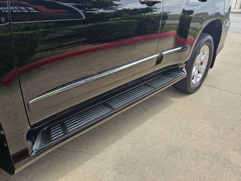 Used 2019 Lexus GX 460 w/ Navigation Package image 13