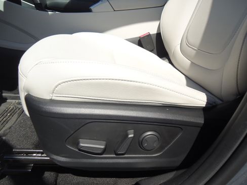 Used 2025 Hyundai Tucson SEL AWD/4WD image 23