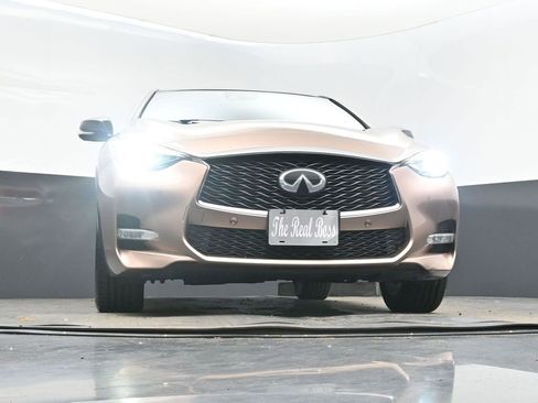 Used 2018 INFINITI QX30 Sport w/ Sport Leather Package image 46