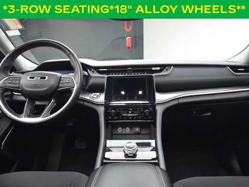 Used 2021 Jeep Grand Cherokee L Laredo w/ Luxury Tech Group I image 4