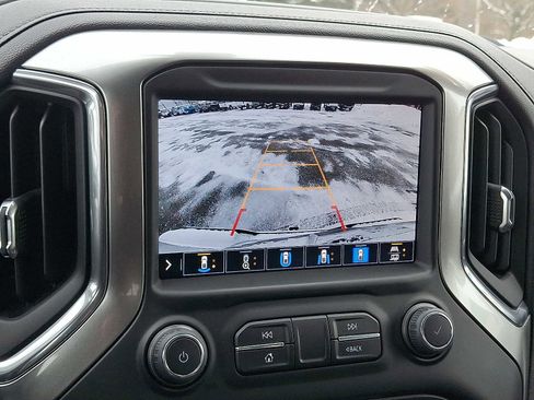 Used 2022 Chevrolet Silverado 2500 LTZ w/ LTZ Plus Package image 18