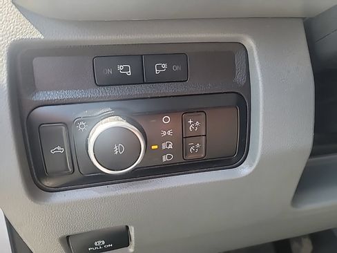 Used 2023 Ford F350 XLT w/ 360-Degree Camera Package AWD/4WD image 19