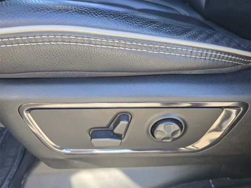 Used 2022 RAM 1500 Limited image 13