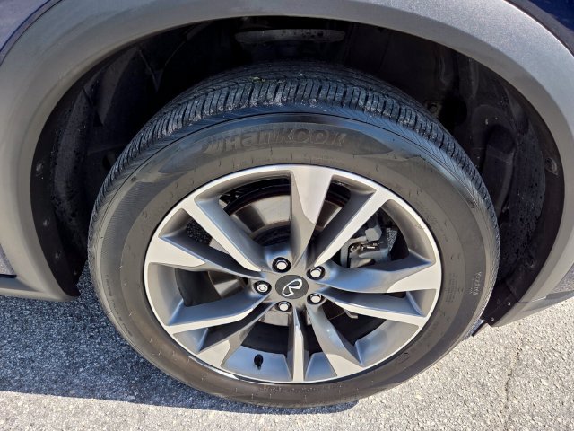 Used 2025 INFINITI QX60 Luxe w/ Vision Package FWD image 10