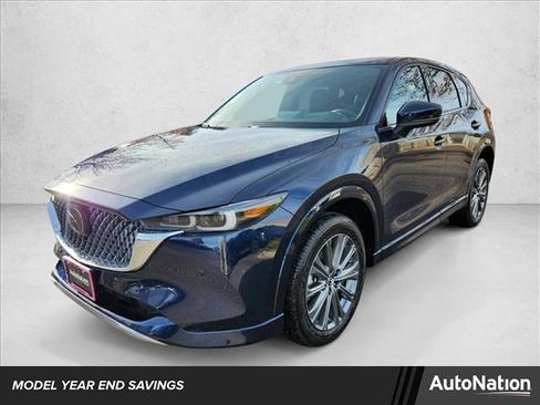 New 2025 MAZDA CX-5 Signature image 1