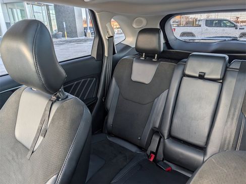 Used 2018 Ford Edge Sport w/ Ford Safe & Smart Package image 12