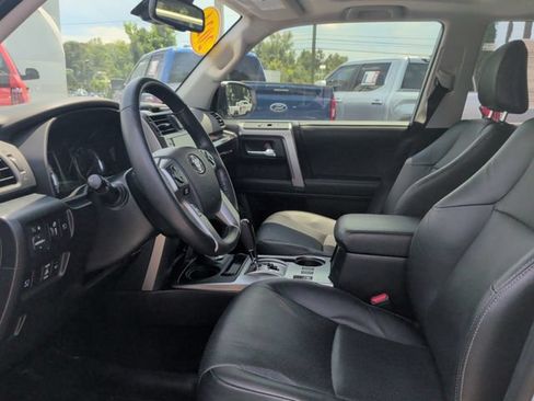 Used 2024 Toyota 4Runner Limited AWD/4WD image 16