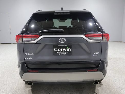 Used 2025 Toyota RAV4 XSE w/ Advanced Technology Package AWD/4WD image 3