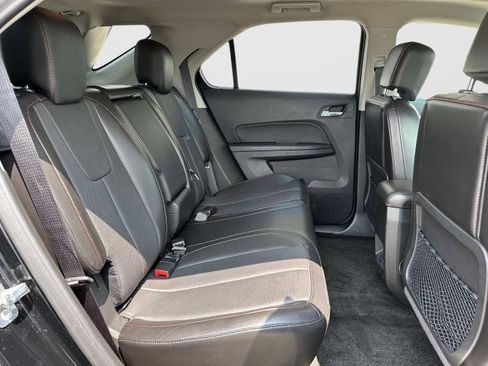 Used 2017 Chevrolet Equinox Premier w/ Enhanced Convenience Package AWD/4WD image 11
