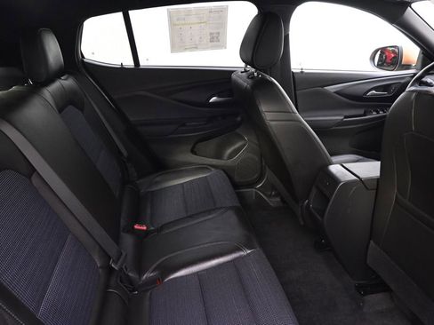 Used 2025 Buick Envista Preferred w/ Convenience I Package FWD image 15