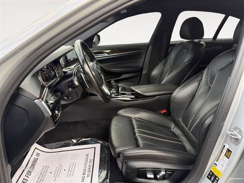 Used 2017 BMW 530i xDrive 530I XDRIVE image 10