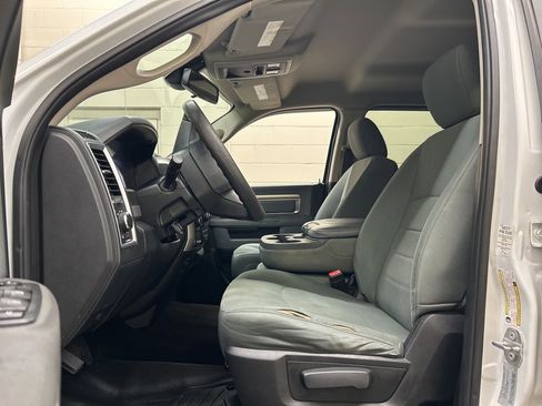 Used 2016 RAM 2500 SLT image 7