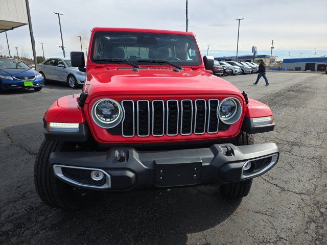 Used 2025 Jeep Wrangler Unlimited Sahara w/ Safety Group AWD/4WD image 12