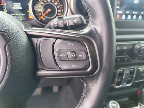 Used 2021 Jeep Wrangler Unlimited Willys image 17