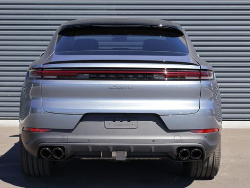 New 2026 Porsche Cayenne image 10