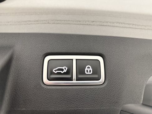 Certified 2023 Kia Sorento X-Line EX AWD/4WD image 30