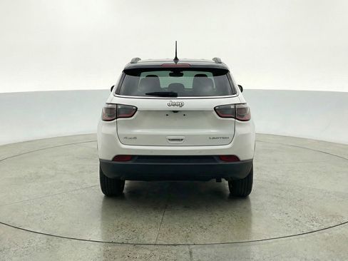 Used 2025 Jeep Compass Limited image 7