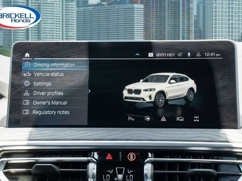 Used 2025 BMW X4 xDrive30i AWD/4WD image 23