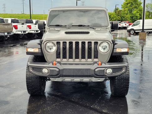Used 2023 Jeep Gladiator Mojave w/ Cold Weather Group AWD/4WD image 9