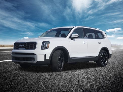 Used 2024 Kia Telluride SX image 16