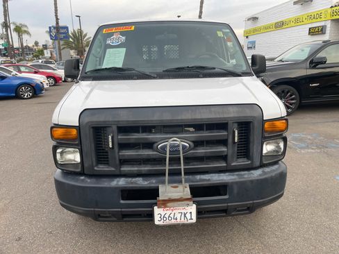 Used 2013 Ford E-150 and Econoline 150 image 8