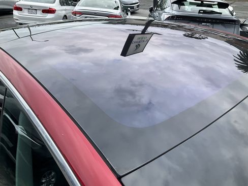 Used 2018 Tesla Model 3 Performance image 97