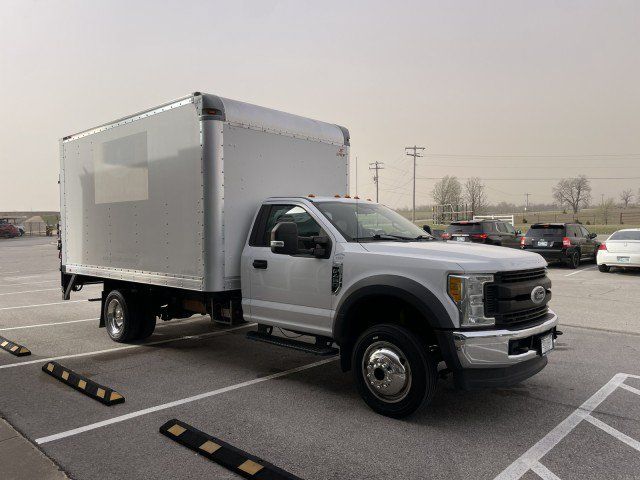Used 2017 Ford F450 XL w/ Power Equipment Group AWD/4WD image 3