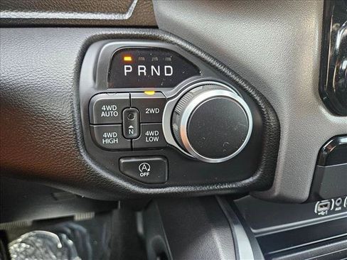 Used 2025 RAM 1500 Big Horn AWD/4WD image 13