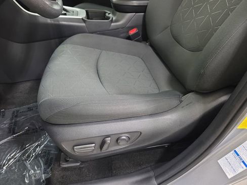 Certified 2021 Toyota RAV4 XLE AWD/4WD image 26