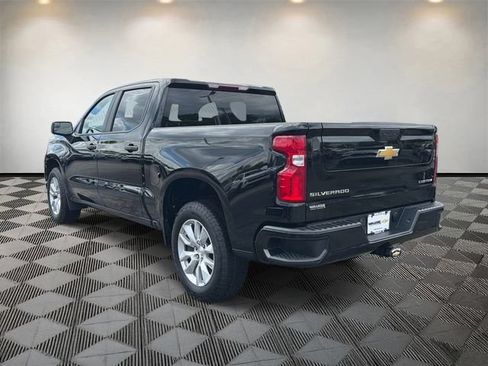 Used 2022 Chevrolet Silverado 1500 Custom RWD image 7