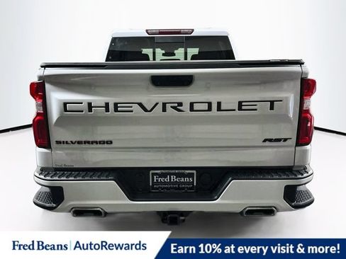 Used 2023 Chevrolet Silverado 1500 RST w/ Redline Edition AWD/4WD image 7