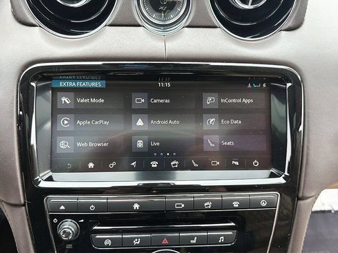 Used 2019 Jaguar XJ L Portfolio AWD/4WD image 15