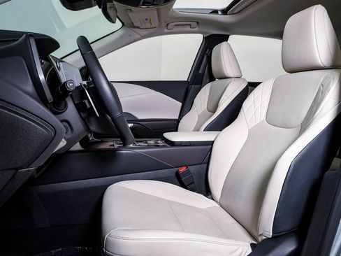 Used 2023 Lexus RX 350 Premium w/ Accessory Package image 17