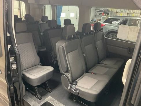 Used 2024 Ford Transit 350 XLT RWD image 13