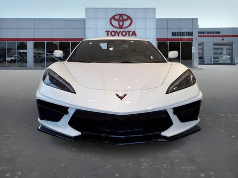 Used 2025 Chevrolet Corvette Stingray Preferred Conv w/ Z51 Performance Package RWD image 9