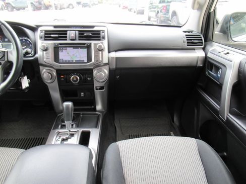 Used 2018 Toyota 4Runner SR5 RWD image 14